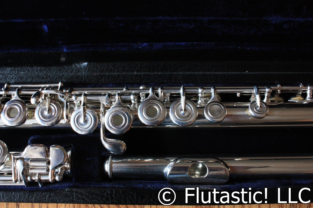 Lyric II (LA-2E) Flute (Used)-Silver head body and foot, Open-holes, offset G, Split-e, B Foot - Image 2