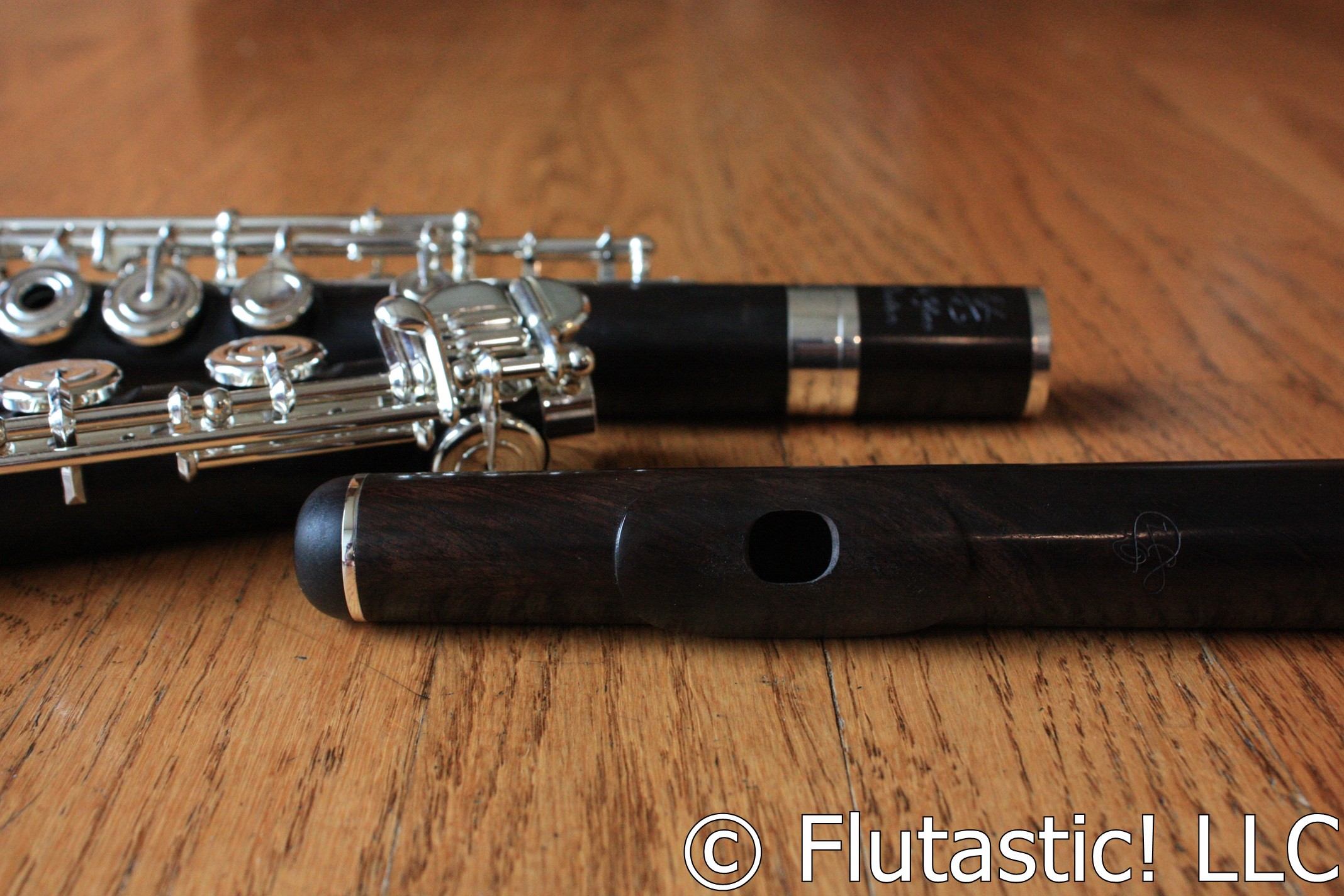 Di Zhao Grenadilla Wood Flute w/ Split-E, C# Trill, D# Roller and B Foot (New)